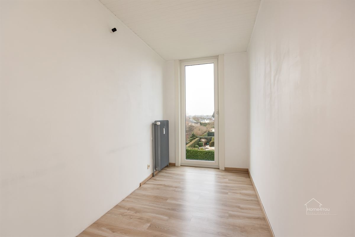 Ruim, lichtrijk en energiezuinig appartement