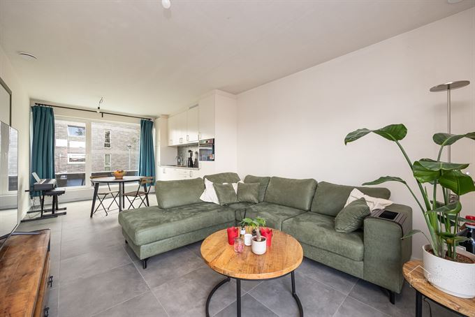Nieuwbouw appartement met ruim terras