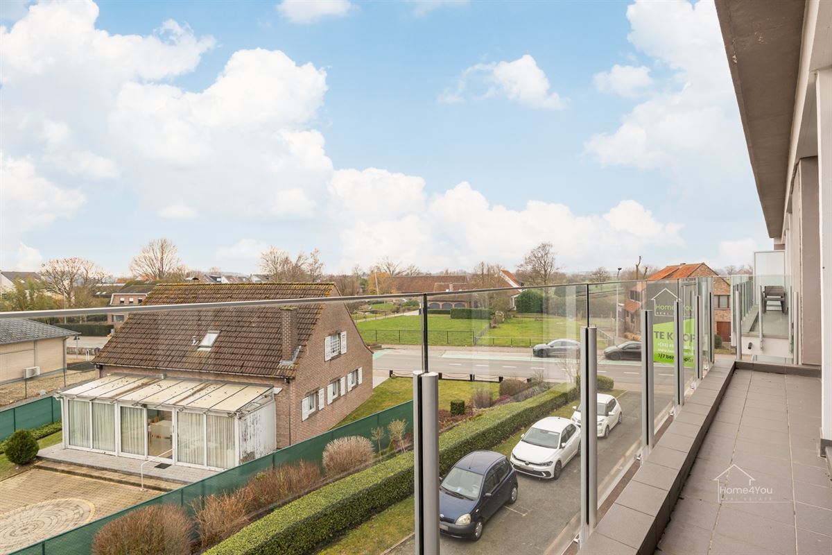 Ruim, lichtrijk en energiezuinig appartement