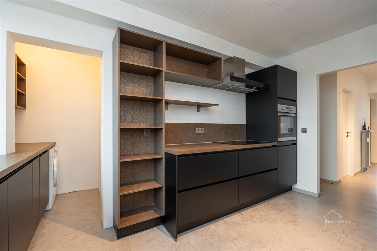 Ruim, lichtrijk en energiezuinig appartement