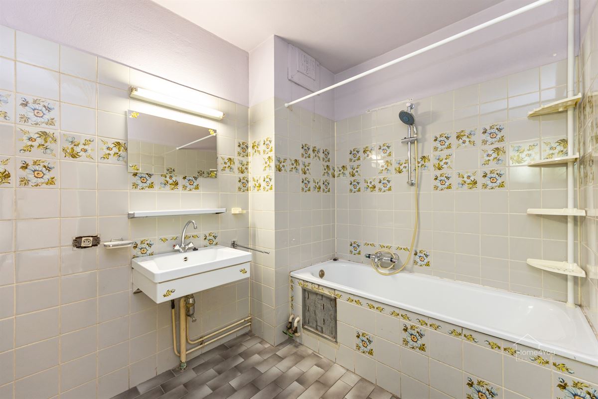 Te renoveren 3-slaapkamerappartement