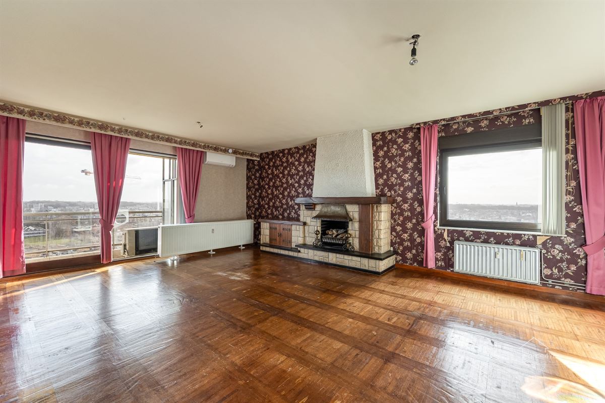 Te renoveren 3-slaapkamerappartement