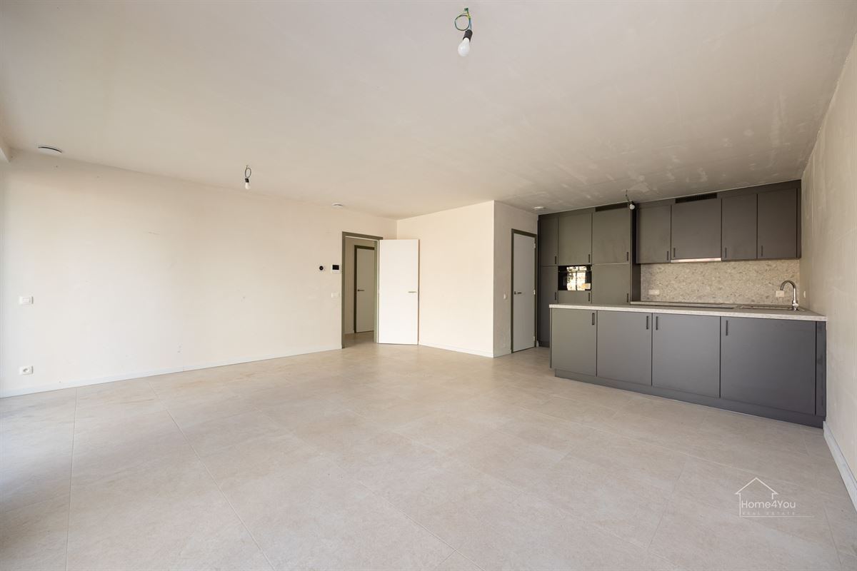 Nieuwbouw gelijkvloers appartement met aangename tuin
