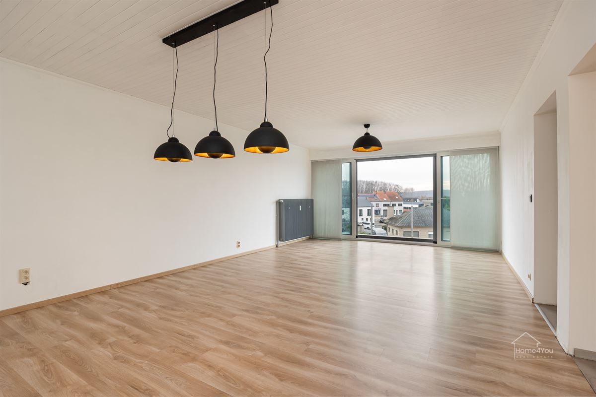 Ruim, lichtrijk en energiezuinig appartement