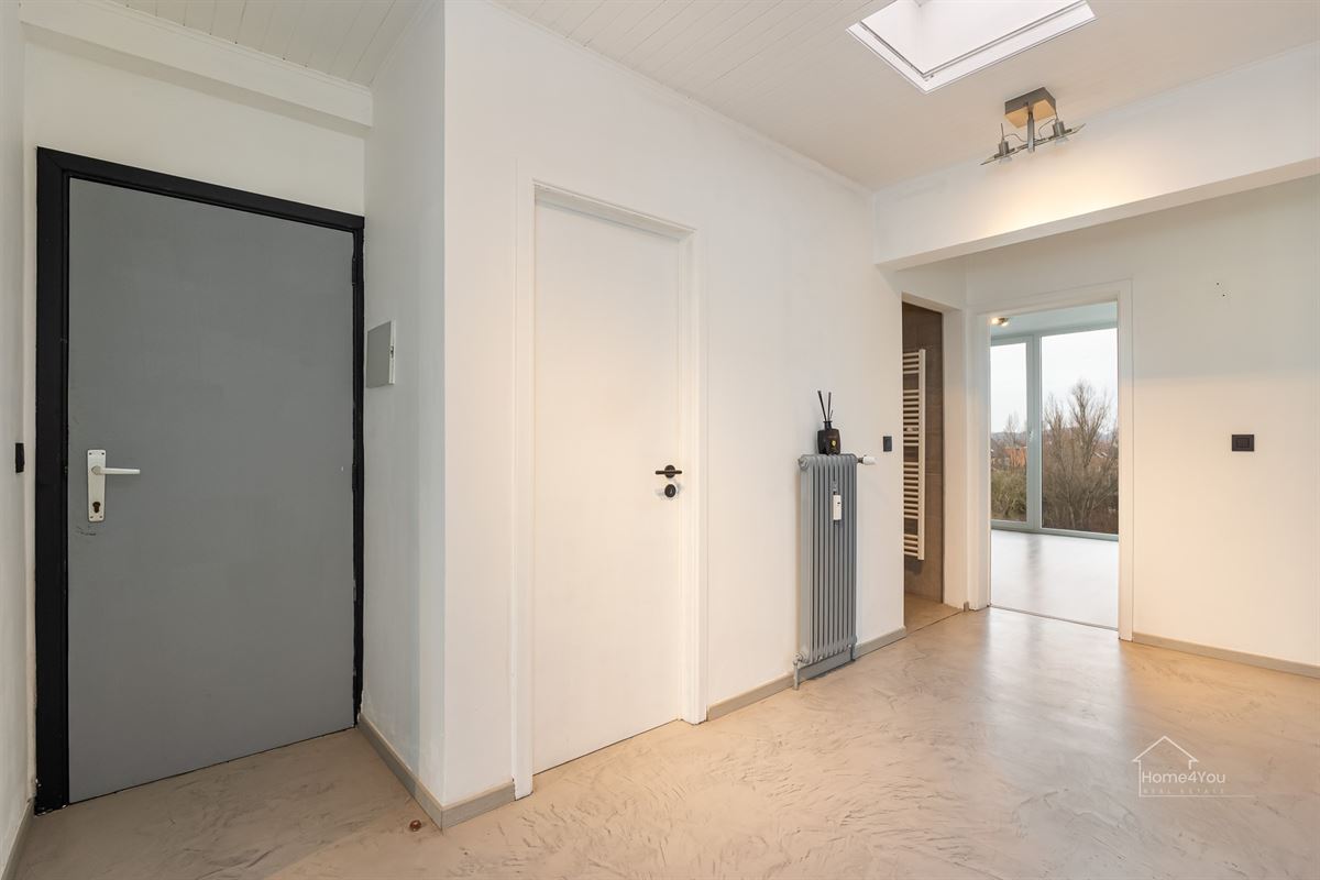 Ruim, lichtrijk en energiezuinig appartement
