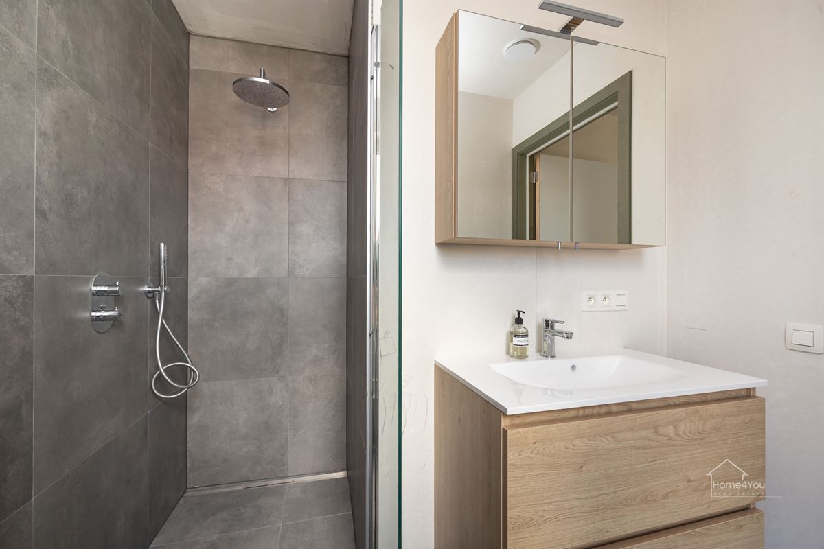 Nieuwbouw appartement met ruim terras