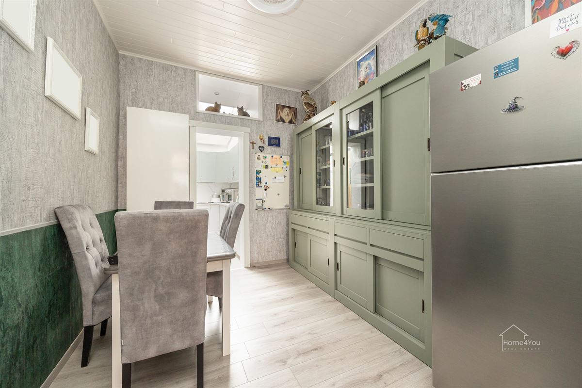 Gerenoveerde woning te koop in Merksem!