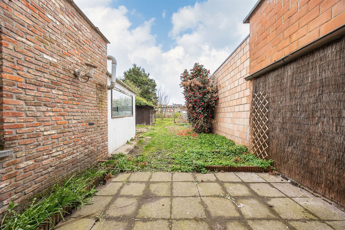 Te renoveren woning met groot potentieel en tuin te Bornem