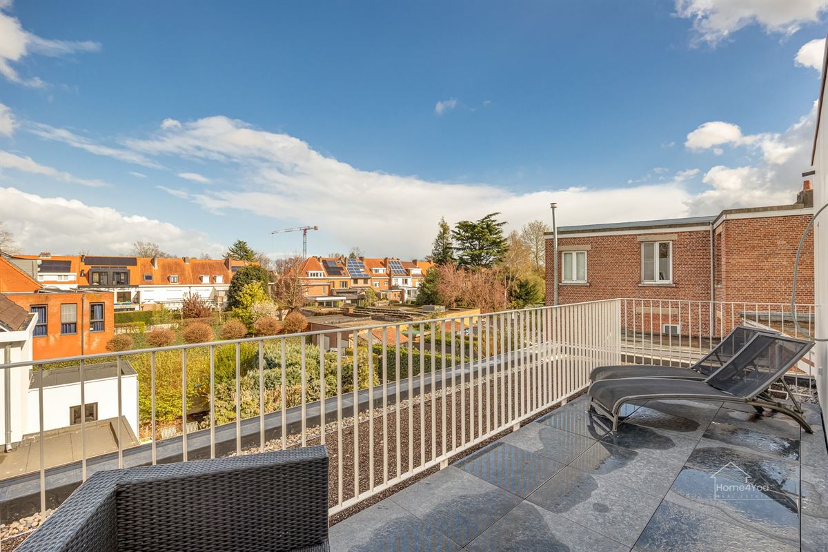 Nieuwbouw appartement met ruim terras