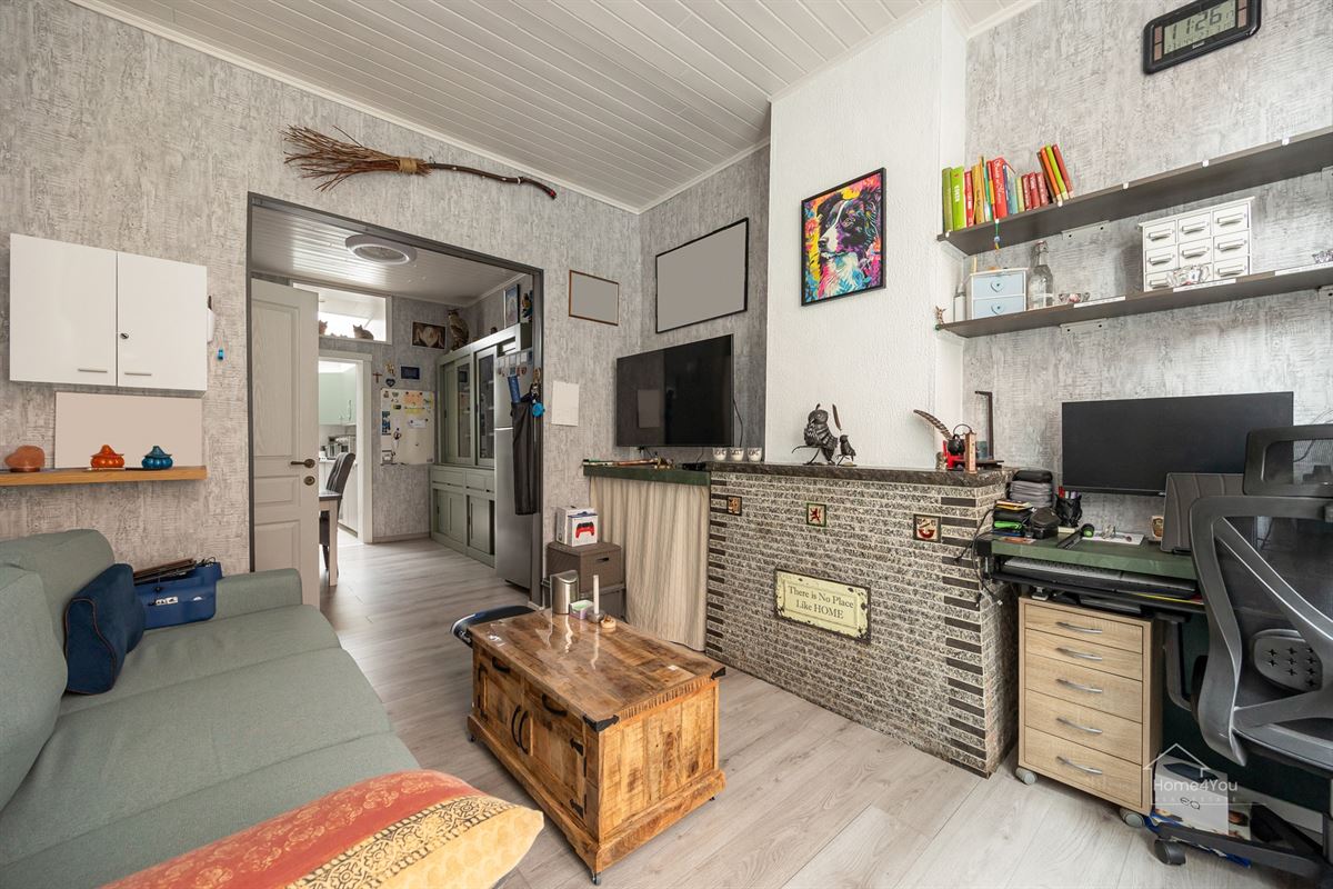 Gerenoveerde woning te koop in Merksem!