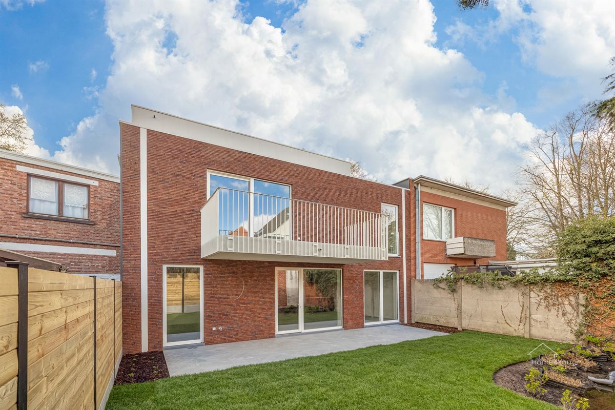 Nieuwbouw gelijkvloers appartement met aangename tuin