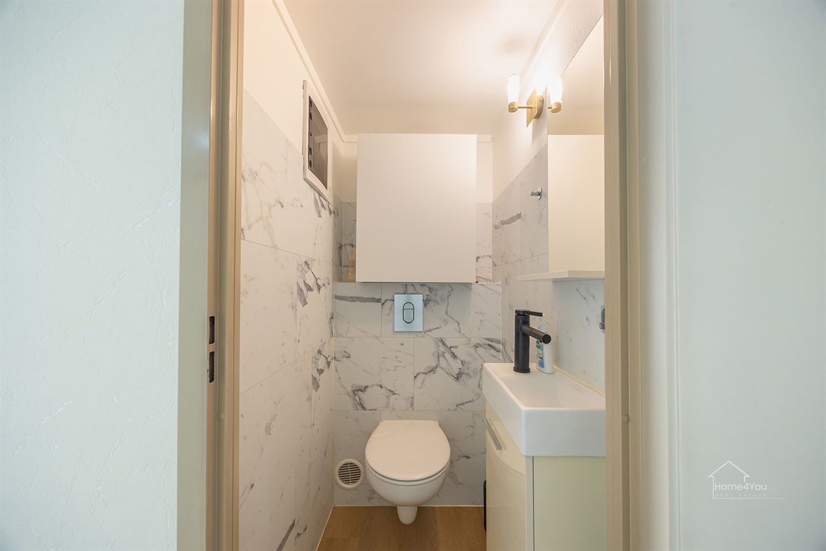 Instapklaar en lichtrijk appartement met 3 slaapkamers