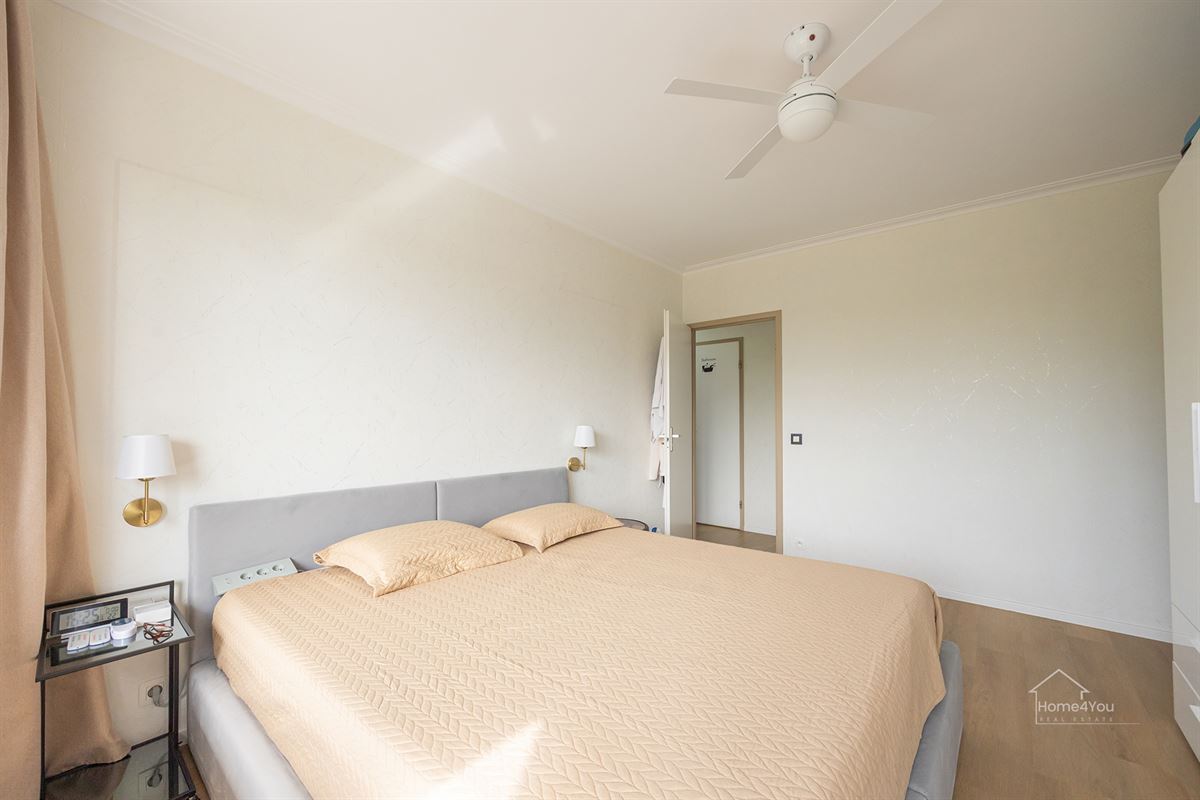 Instapklaar en lichtrijk appartement met 3 slaapkamers
