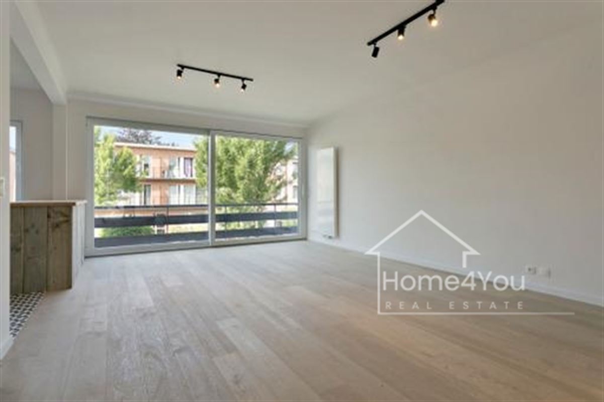 Gerenoveerd 2-slaapkamer appartement in Edegem te koop!