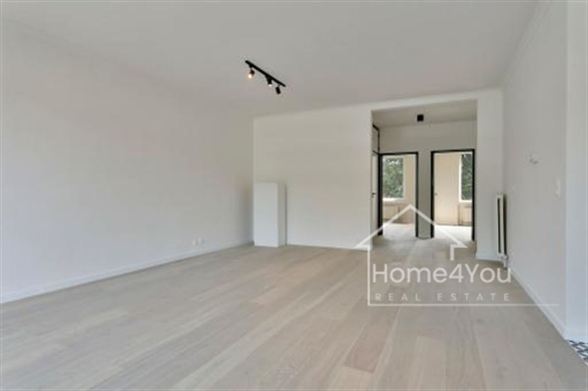 Gerenoveerd 2-slaapkamer appartement in Edegem te koop!