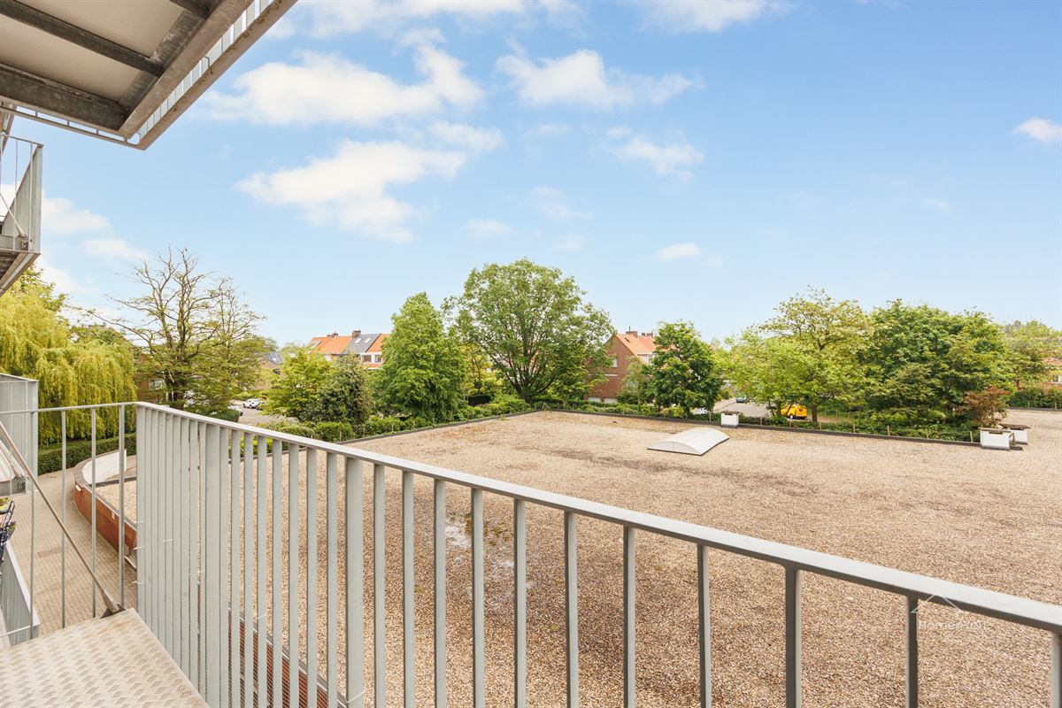 Instapklaar appartement met 2 terrassen