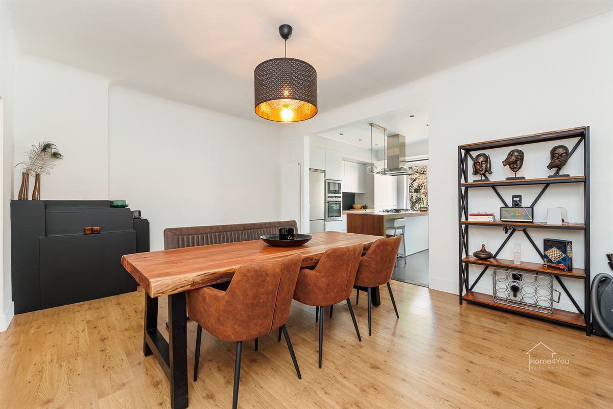 Modern 1-slaapkamerappartement vlakbij Boelaer Park te koop