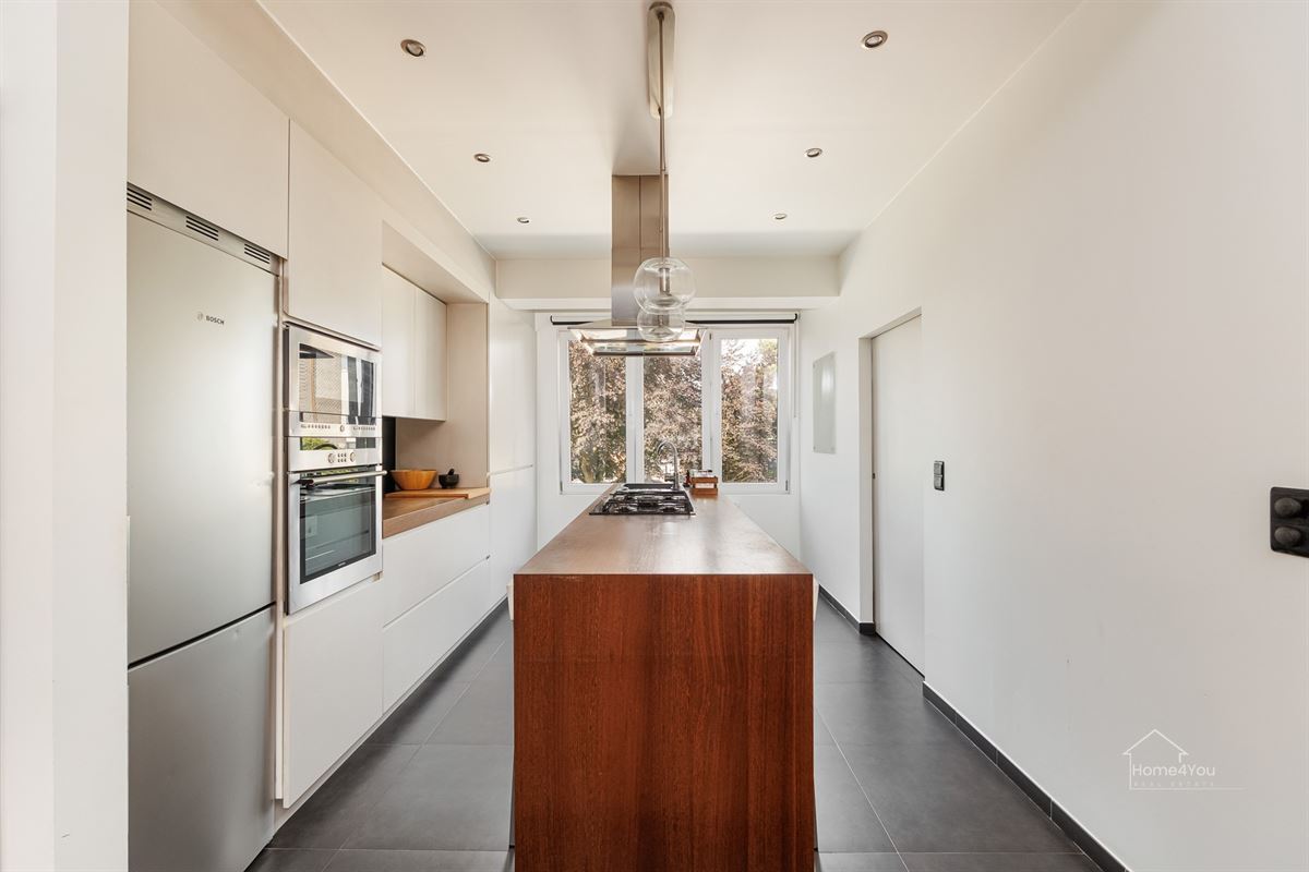 Modern 1-slaapkamerappartement vlakbij Boelaer Park te koop