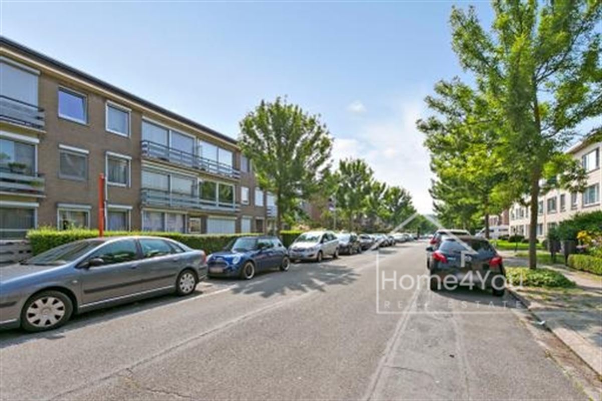 Gerenoveerd 2-slaapkamer appartement in Edegem te koop!