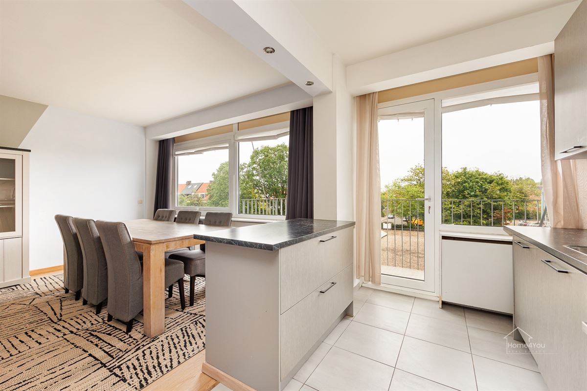 Instapklaar appartement met 2 terrassen