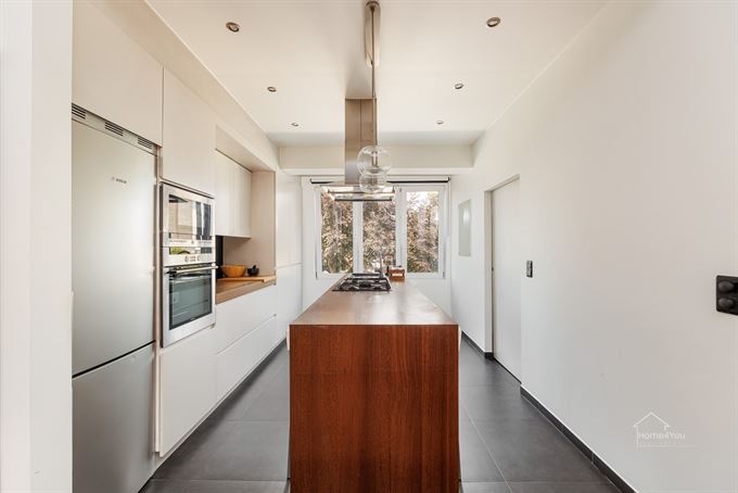 Modern 1-slaapkamerappartement vlakbij Boelaer Park te koop