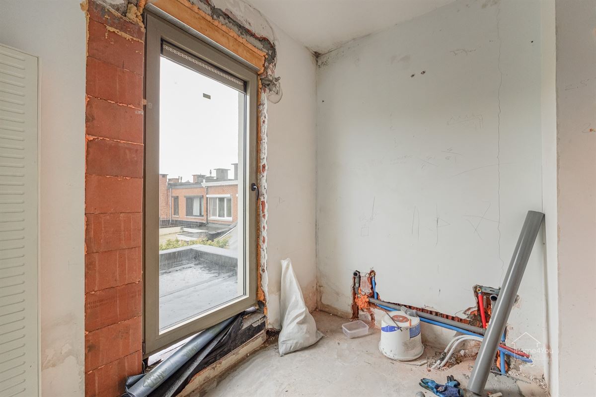 Af te werken woning met tal van mogelijkheden op een uitstekende locatie te Wilrijk