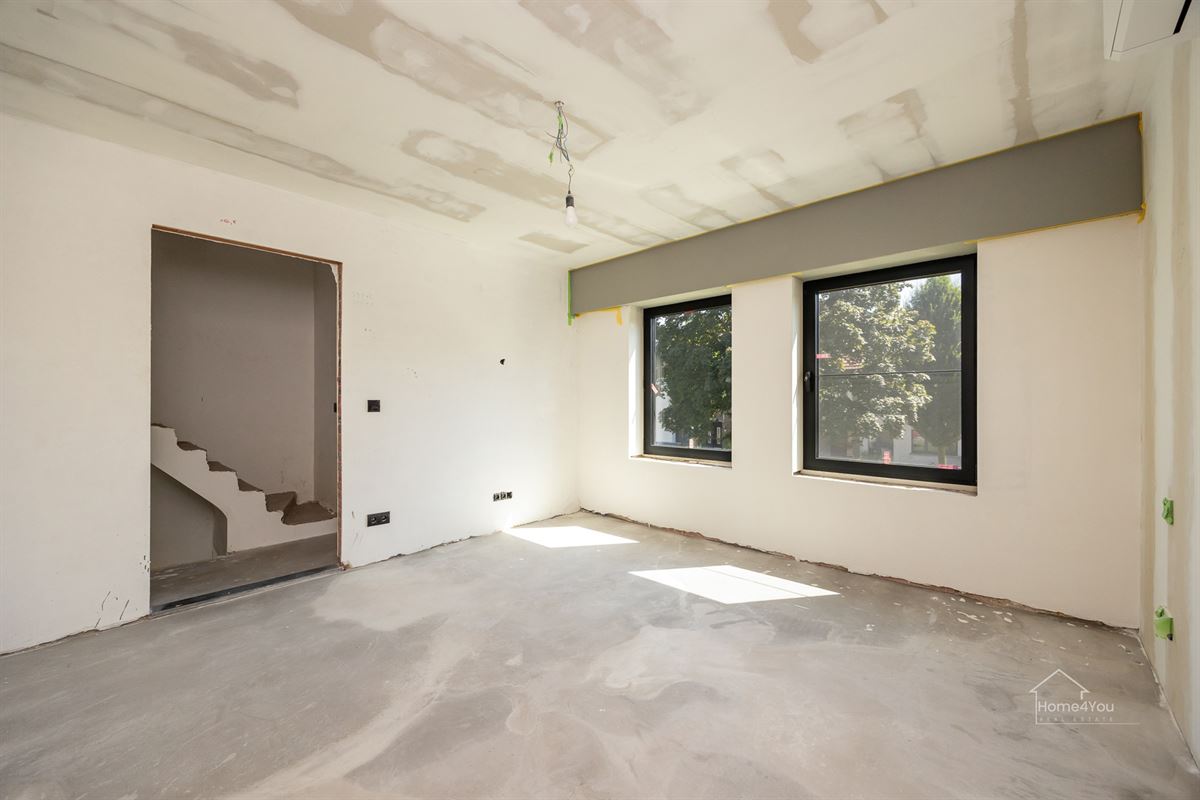 Ruime woning met zonnepanelen, thuisbatterij en tal van mogelijkheden