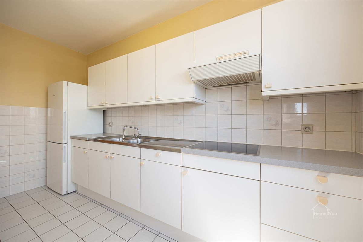 Instapklaar Appartement Toplocatie, 2Slaapk, Terras, Garagebox