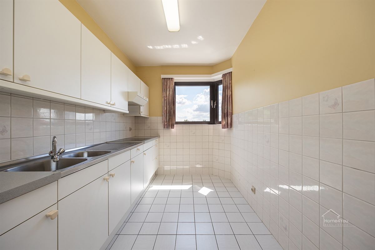 Instapklaar Appartement Toplocatie, 2Slaapk, Terras, Garagebox
