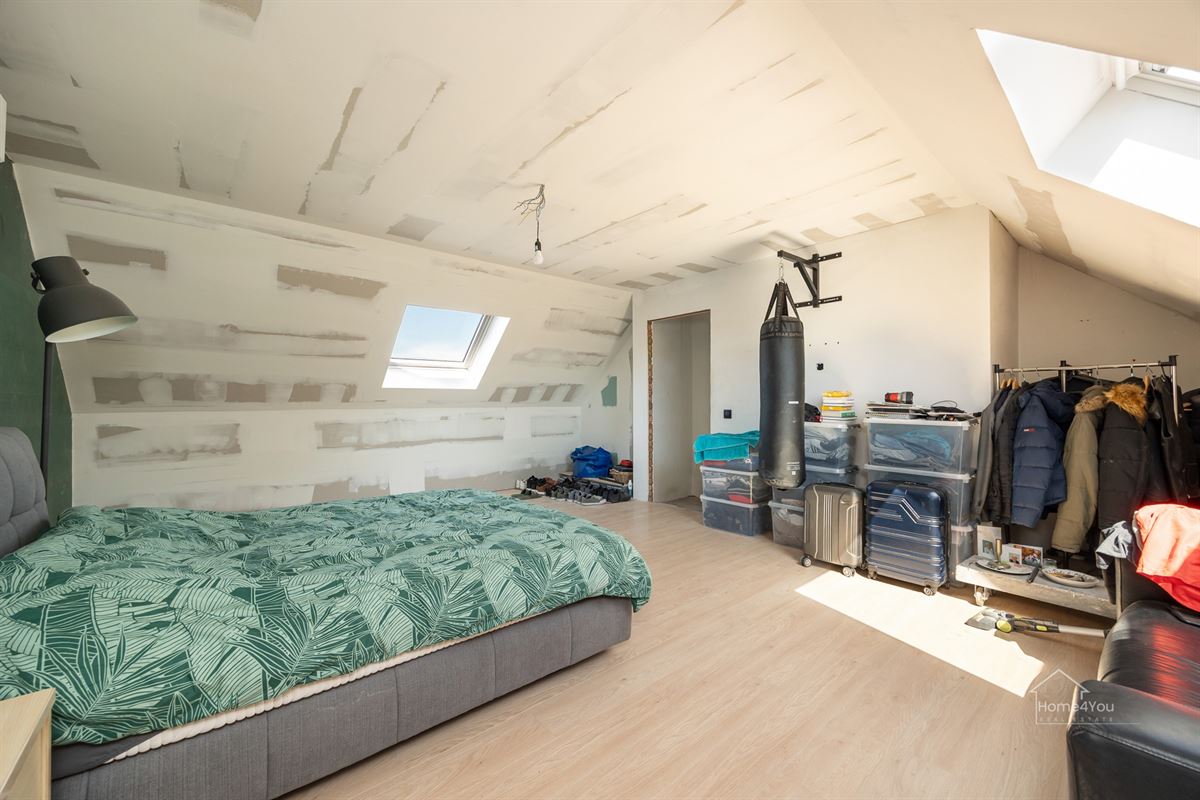 Ruime woning met zonnepanelen, thuisbatterij en tal van mogelijkheden