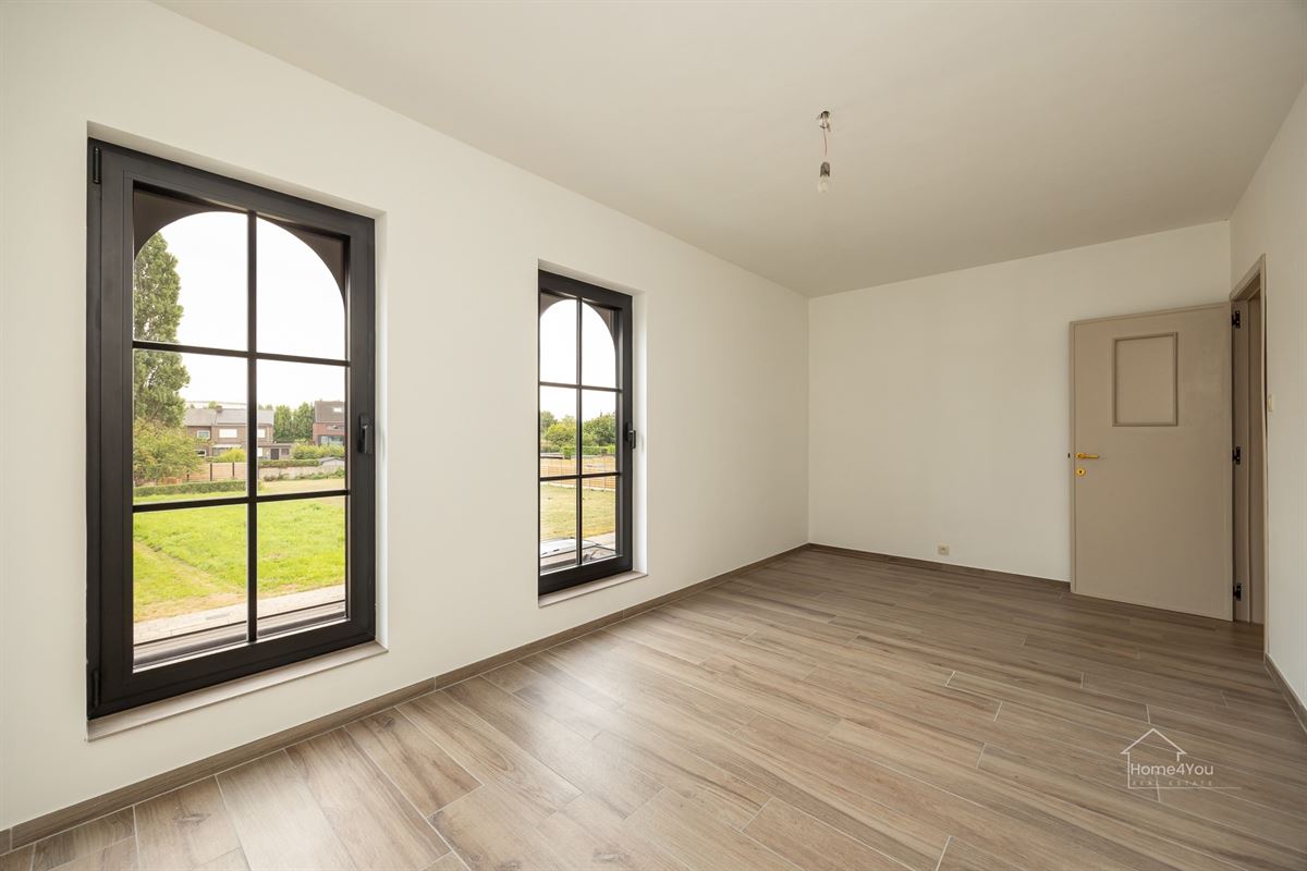 Prachtige HOB, 3 slaapk + zolder en ruime tuin