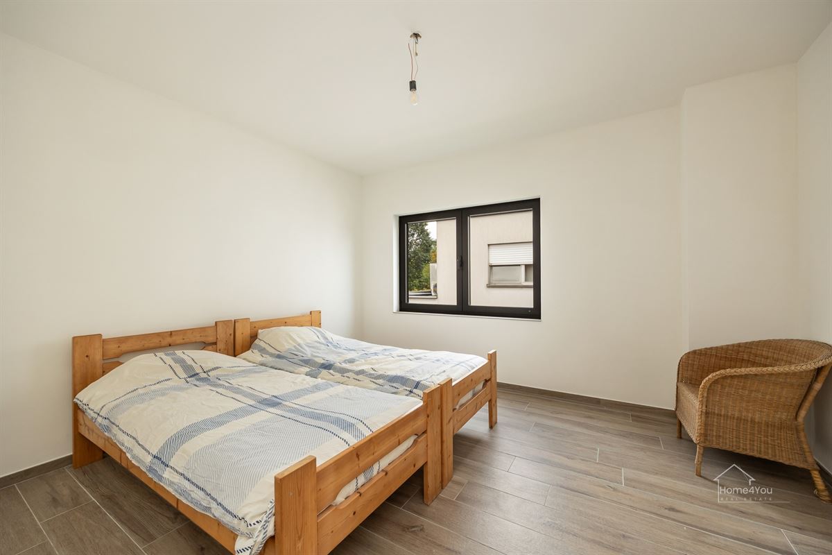 Prachtige HOB, 3 slaapk + zolder en ruime tuin