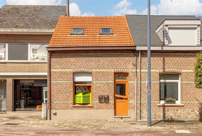 Te renoveren woning met 2 woonentiteiten + tuin