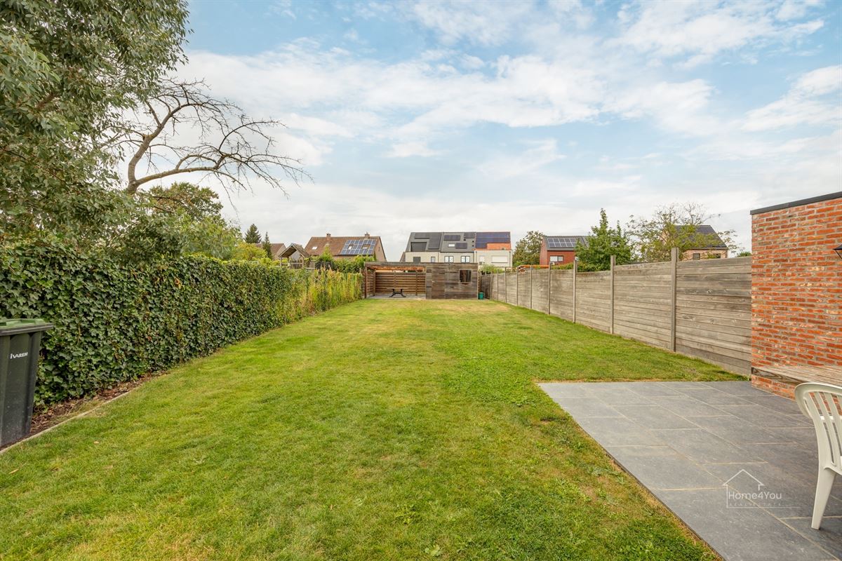 Prachtige HOB, 3 slaapk + zolder en ruime tuin