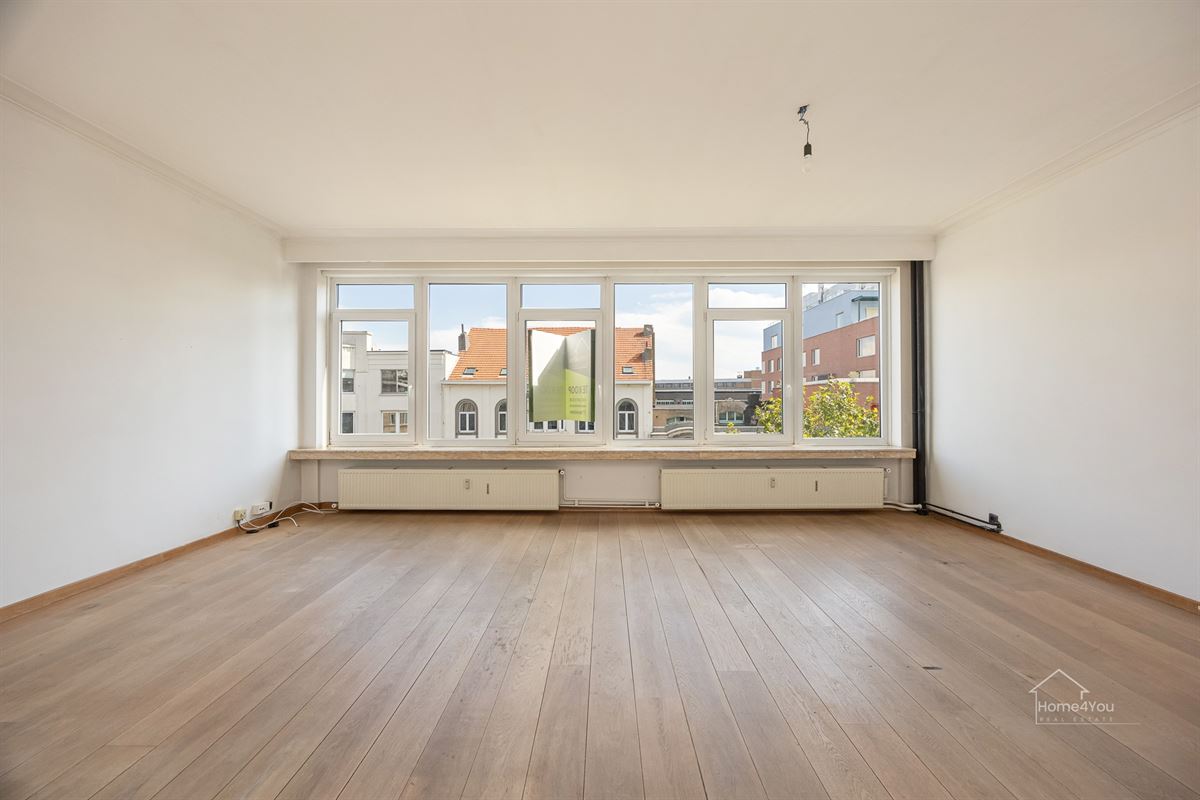 Ruim appartement met 3 slpk en 2 terrassen op toplocatie!