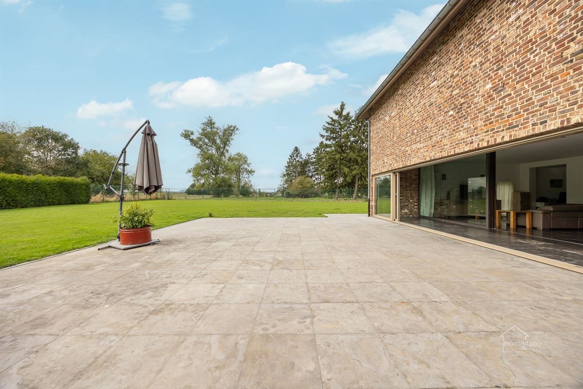 Karaktervolle hoevewoning nabij de Maas