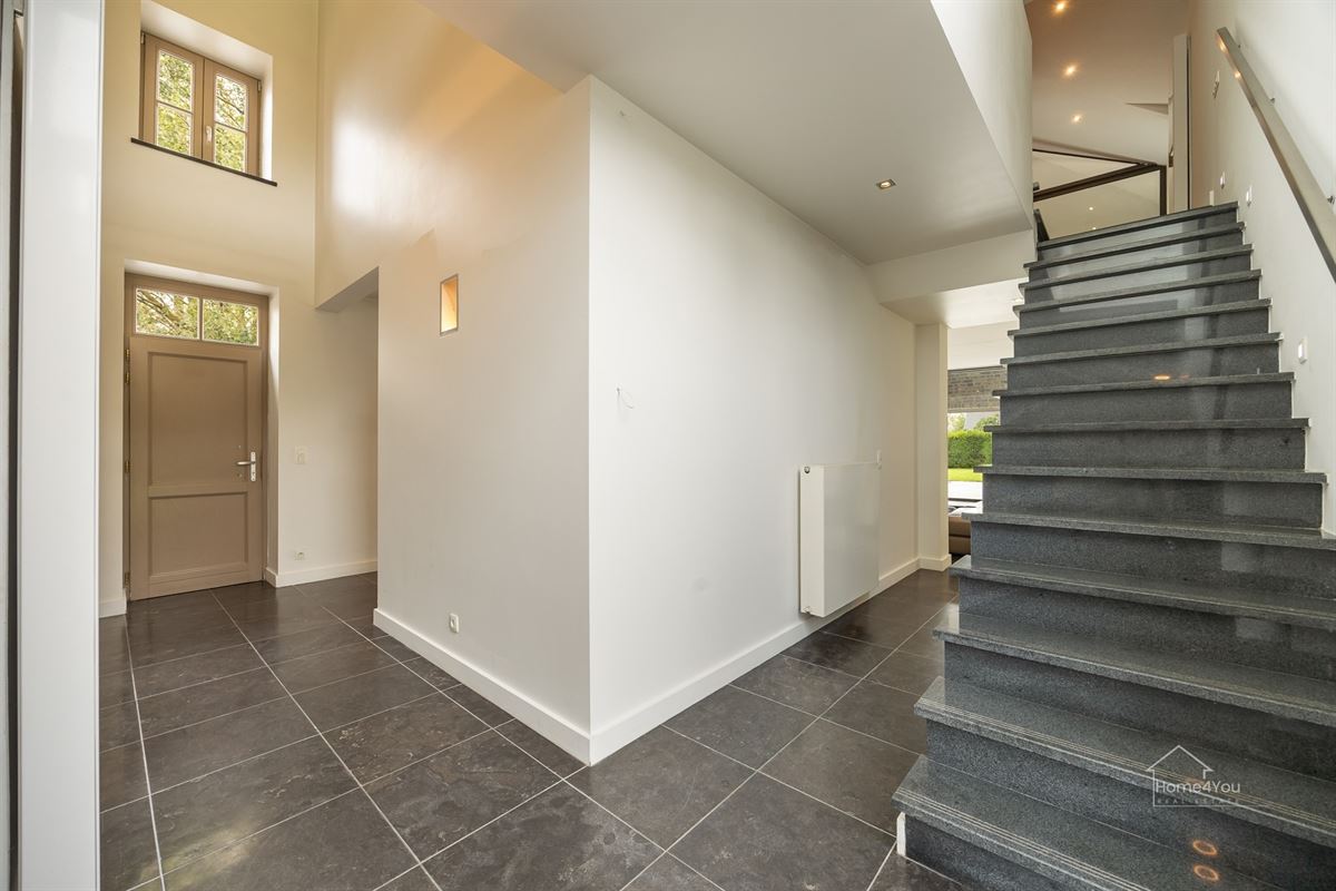 Karaktervolle hoevewoning nabij de Maas
