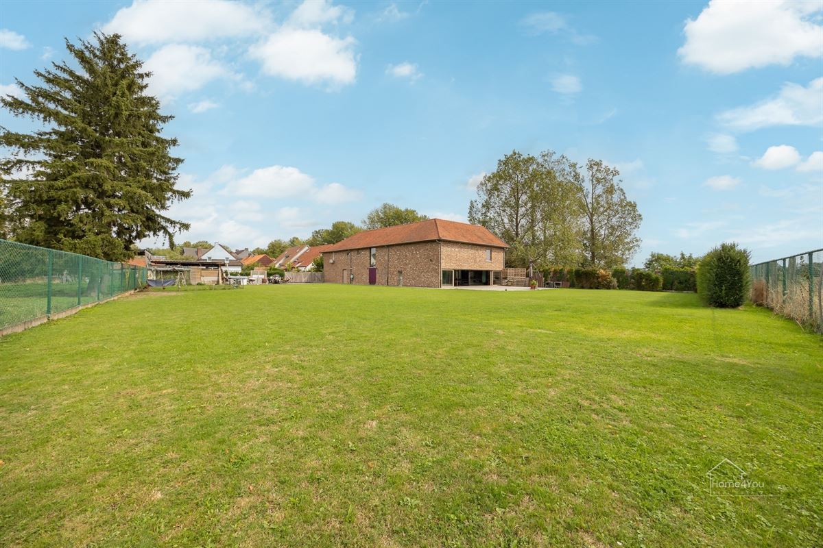 Karaktervolle hoevewoning nabij de Maas