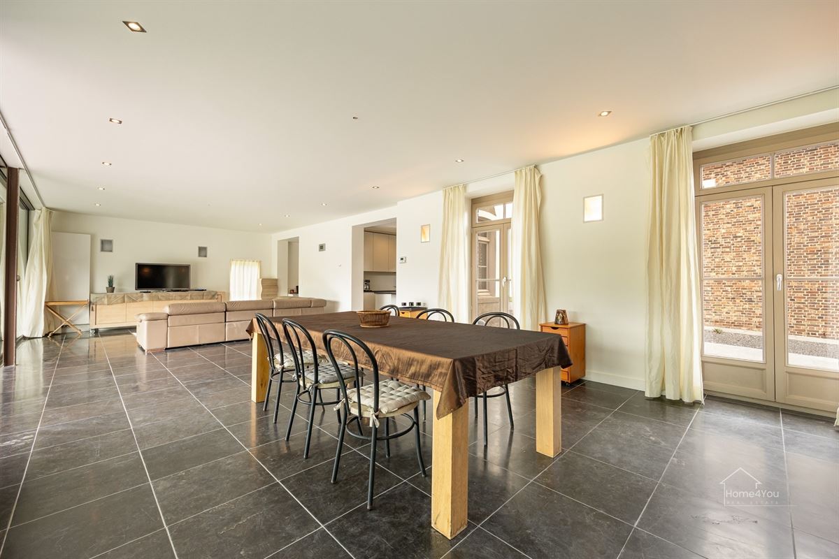 Karaktervolle hoevewoning nabij de Maas