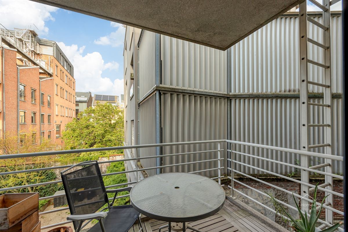Stijlvolle en lichtrijke woning met 2 slaapkamers op zuid.