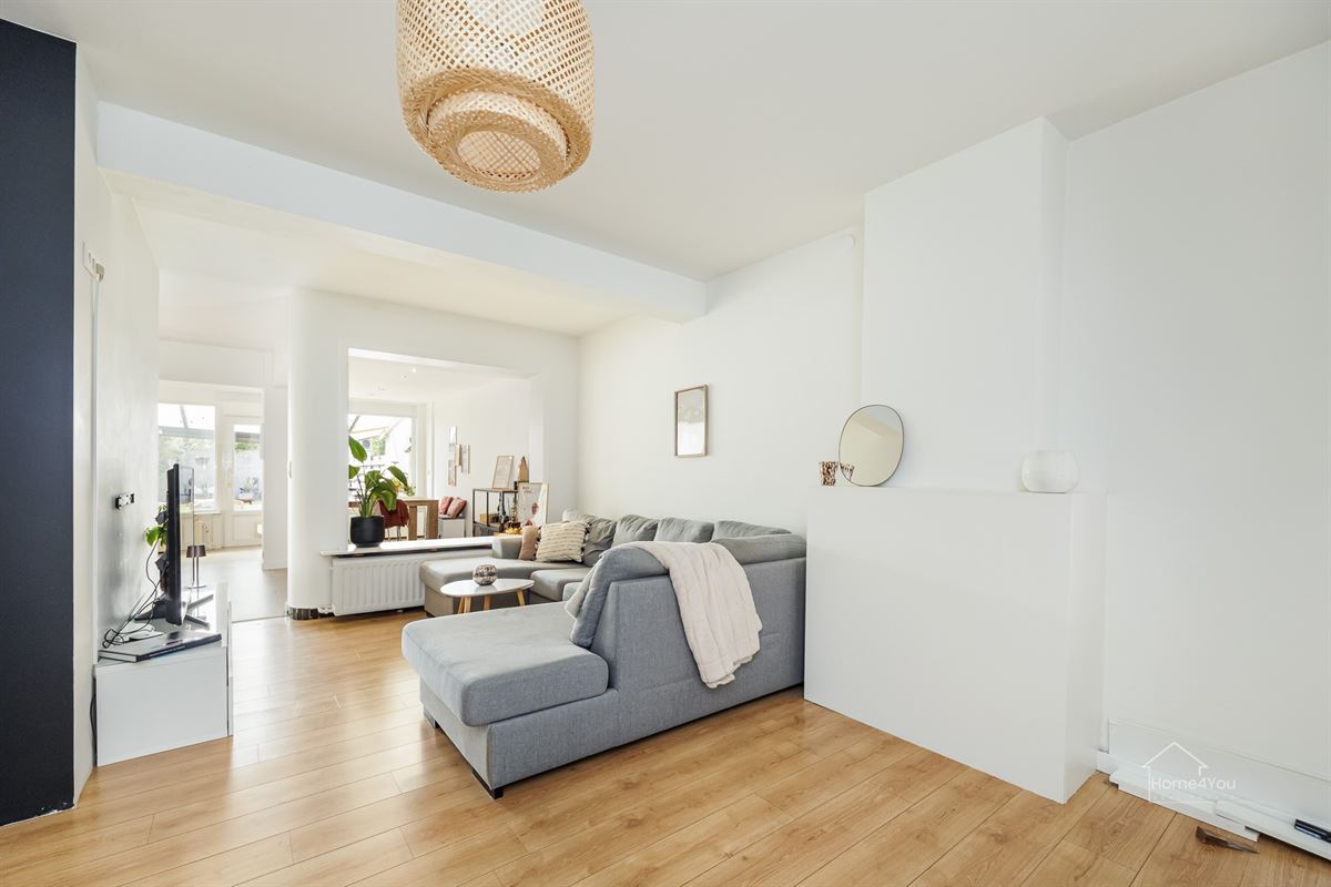 Instapklaar gelijvloers Appartement met Tuin