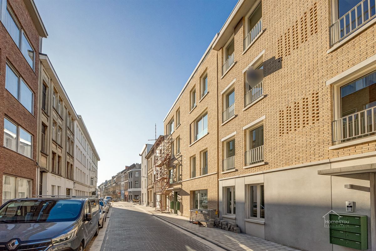 Prachtig BEN-label Appartement met autostaanplaats en terras