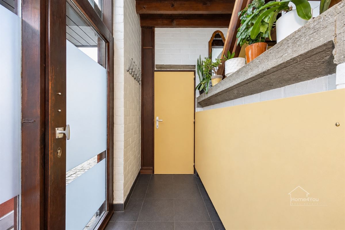 Lichtrijke architectenwoning met zuidtuin, vlot bereikbaar