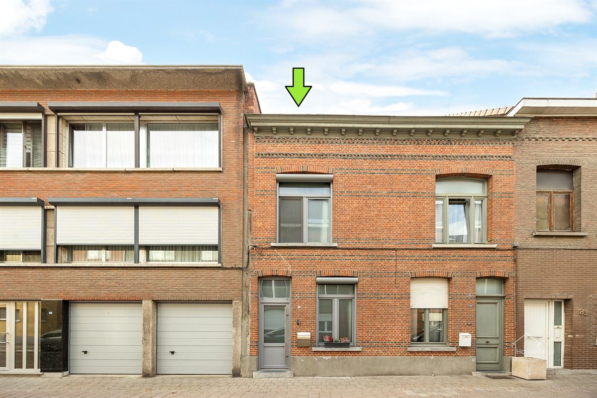 Charmante rijwoning met 3 slaapkamers en ruim dakterras