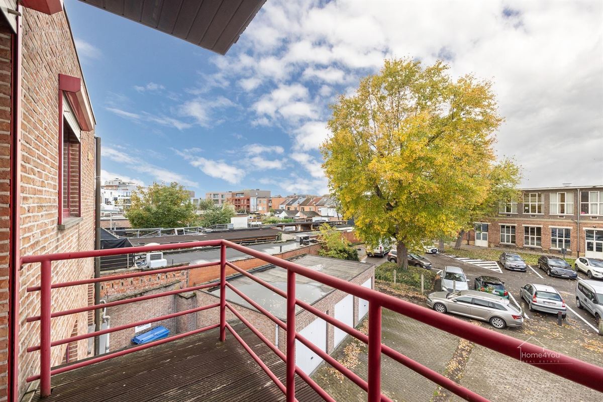 Lichtrijk en instapklaar 2-slaapkamerappartement met EPC B