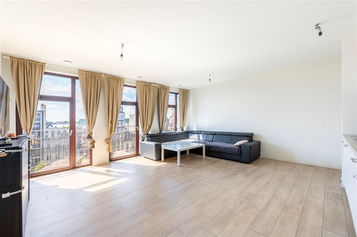 ITALIËLEI 157 - 7de ANTWERPEN