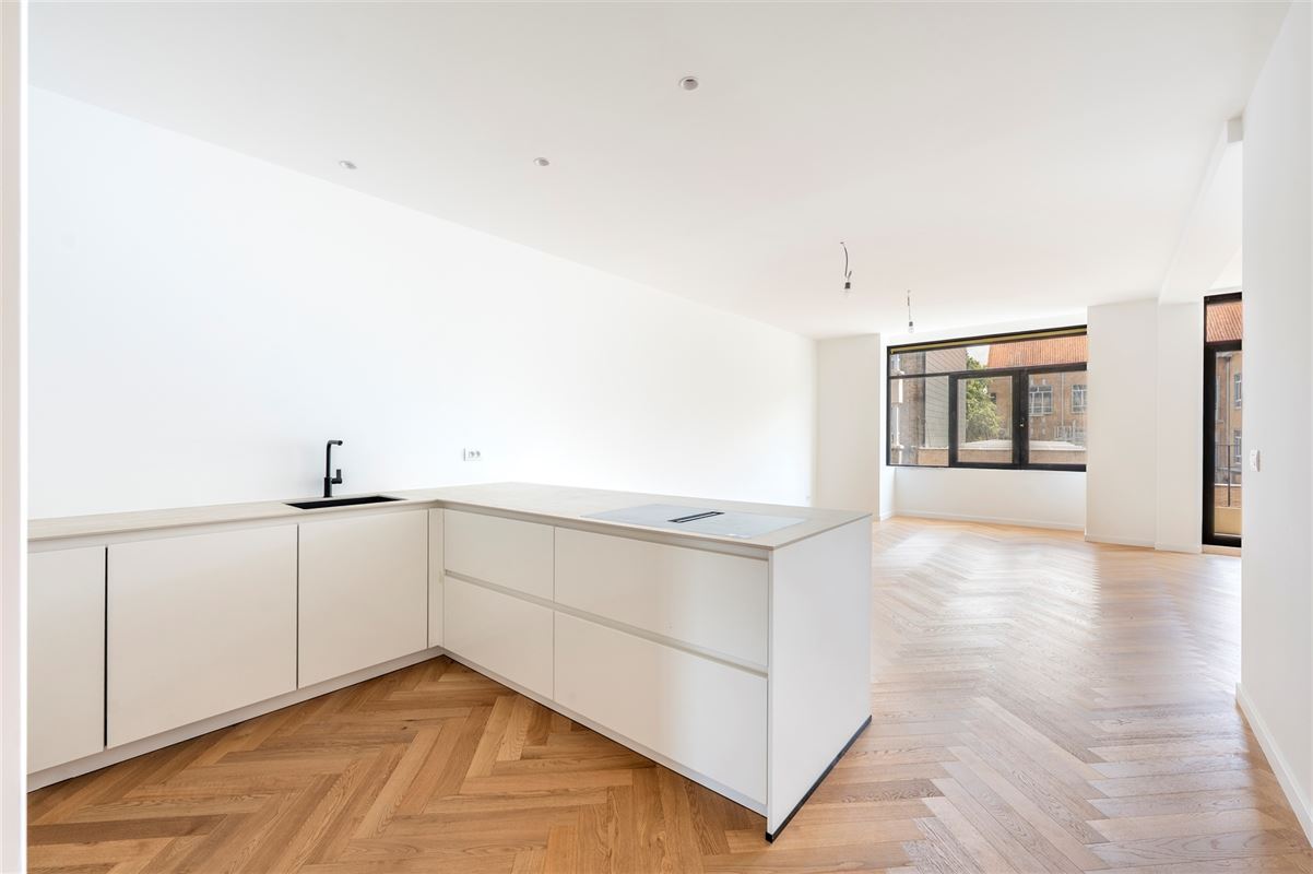 GENERAAL EISENHOWERLEI 61 - 1ste BORGERHOUT