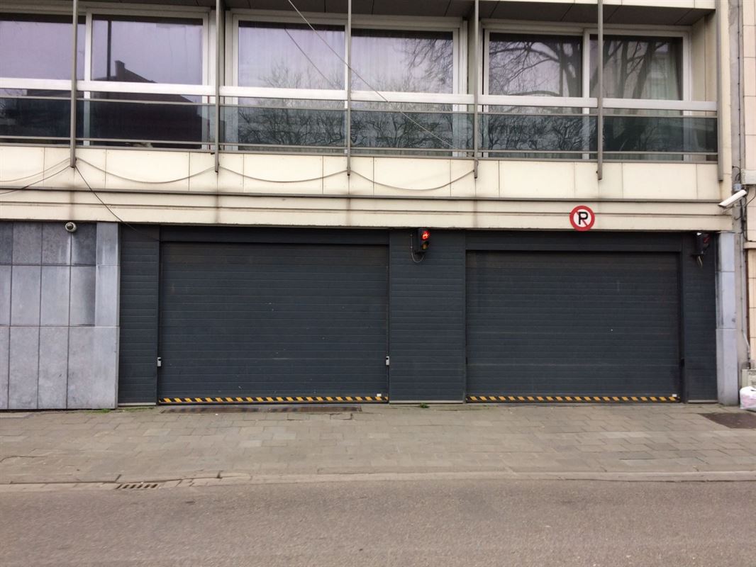 Parking/Garagebox
