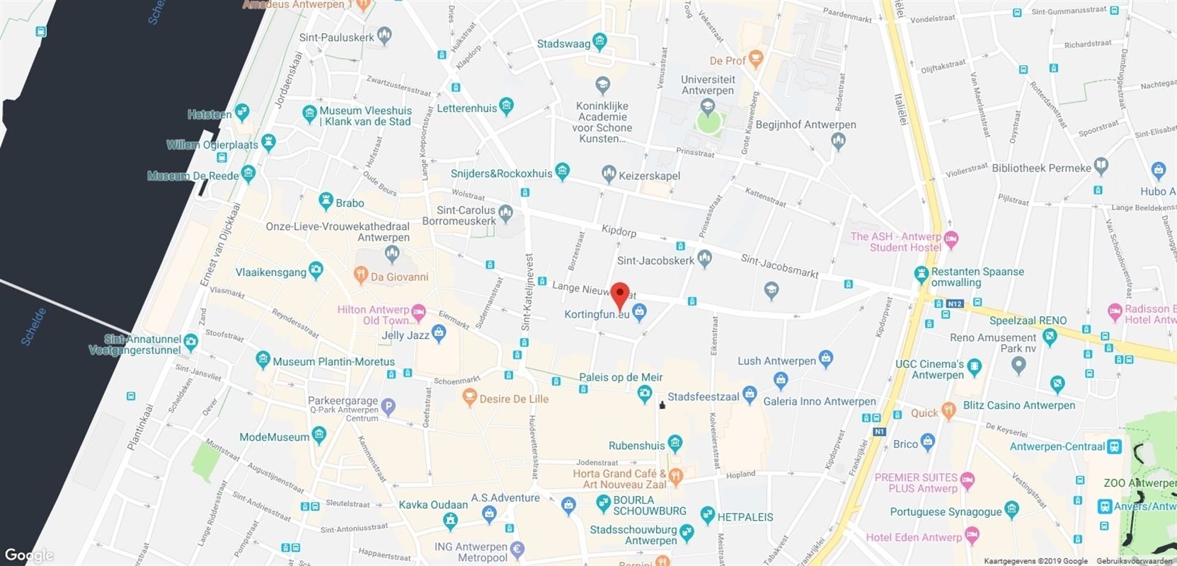 Ruime staanplaatsen centrum met en of laadpaal