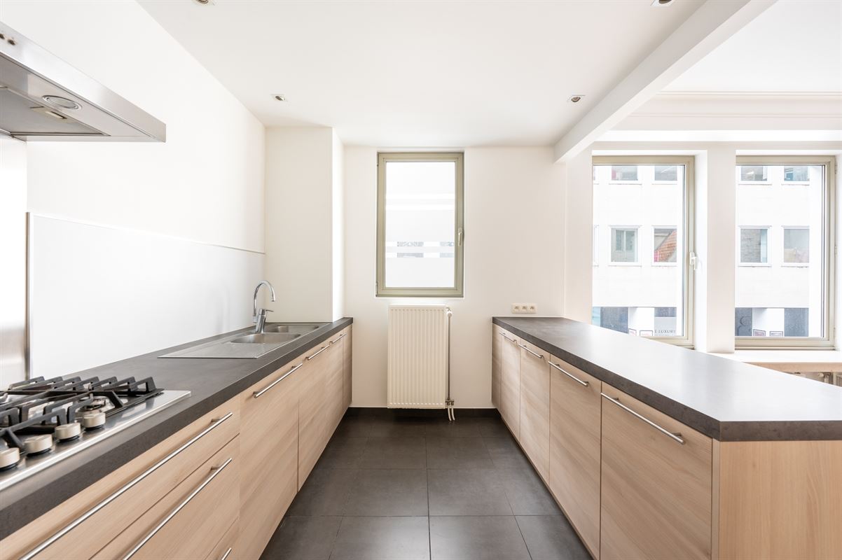 Appartement met veel lichtinval en luxe afwerking